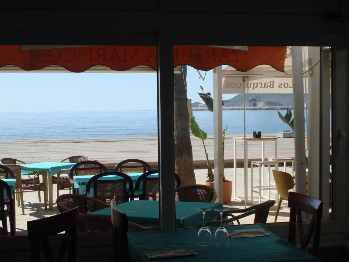 Pension Sol Y Playa Carboneras Exteriör bild