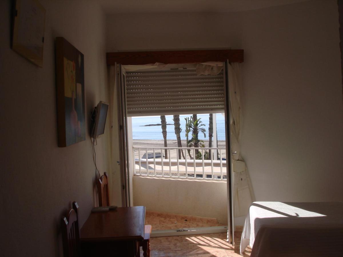 Pension Sol Y Playa Carboneras Exteriör bild