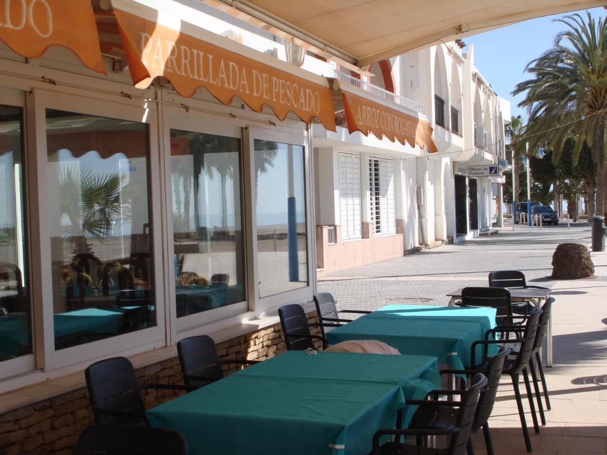 Pension Sol Y Playa Carboneras Exteriör bild